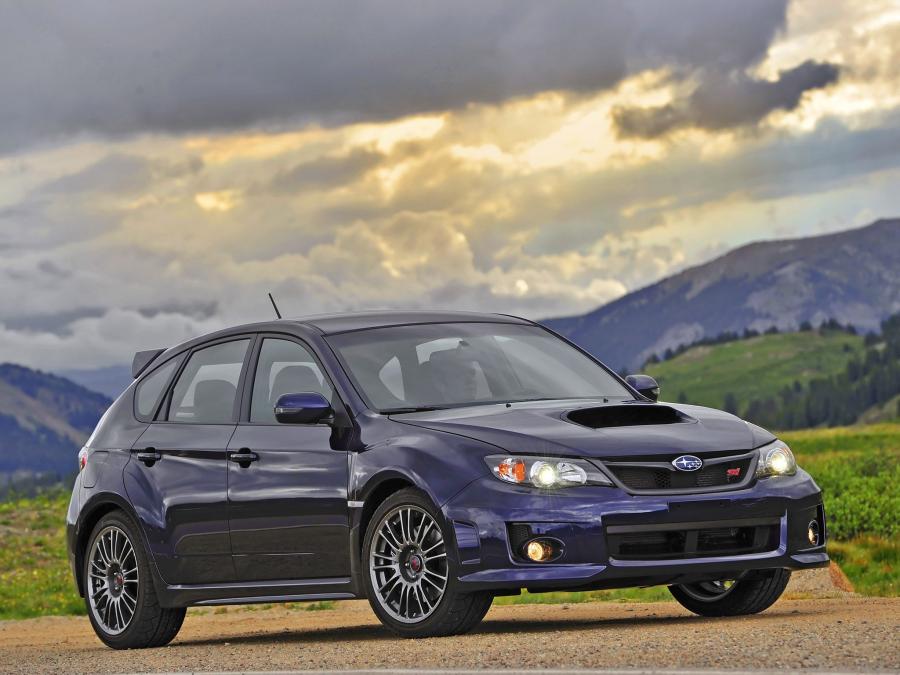  Subaru Impreza WRX STi 2010 года  (US) (фото 12 из 22)